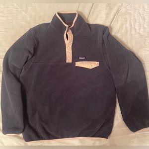 Patagonia Children’s Fleece XXL (16-18) fits an Adult XS/S